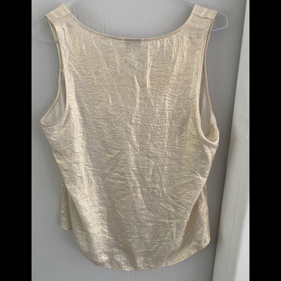 Women’s AnnTaylor Loft sleeveless XL cream top with ruffle across top - Picture 2 of 5